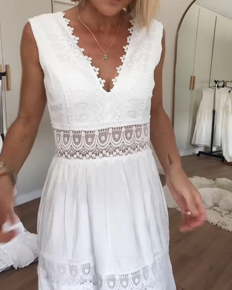 Aurélie™ | Elegant Blondekjole med V-udskæring